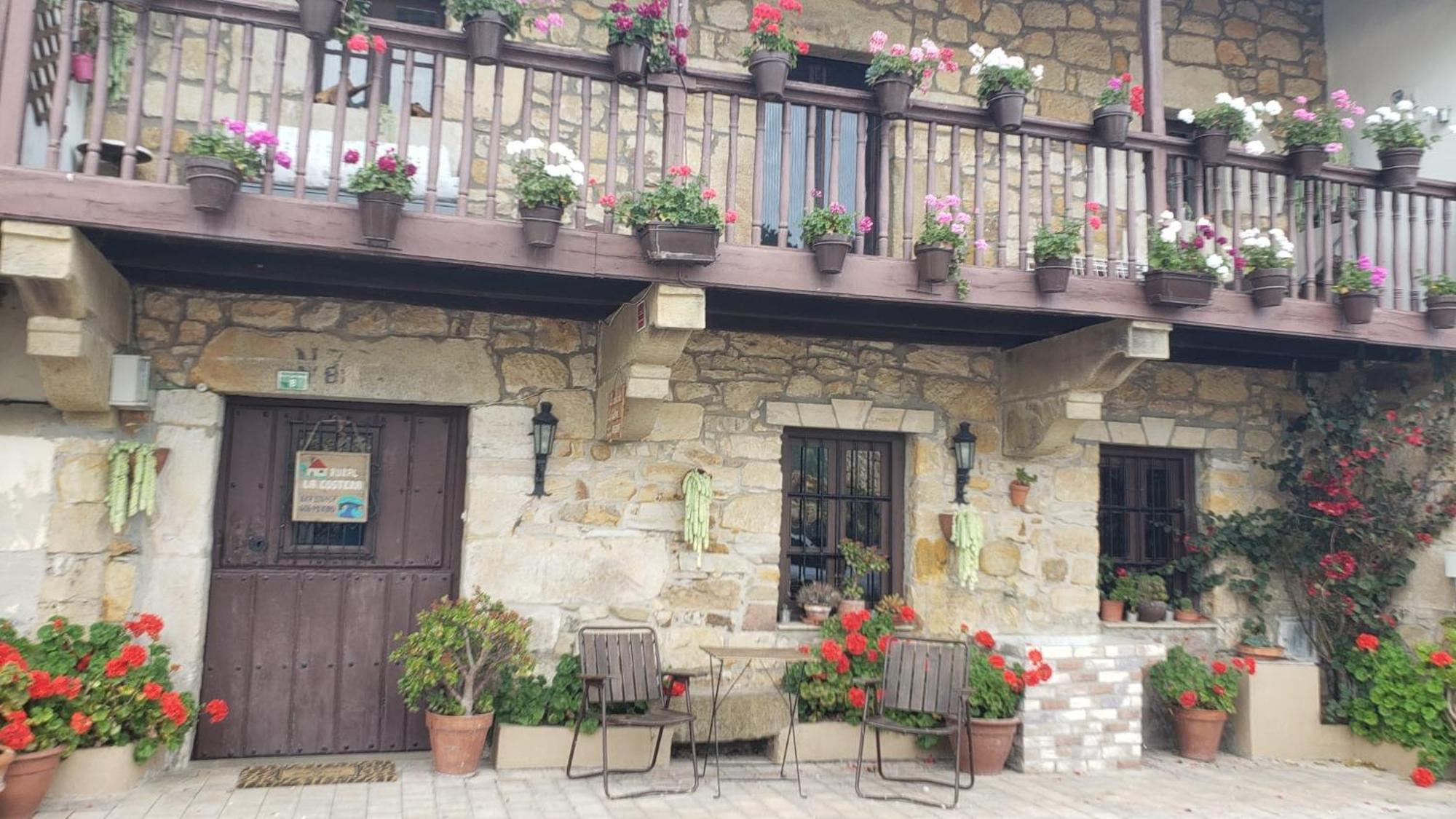 La Costera En Lierganes, Cabarceno Villa Exteriör bild